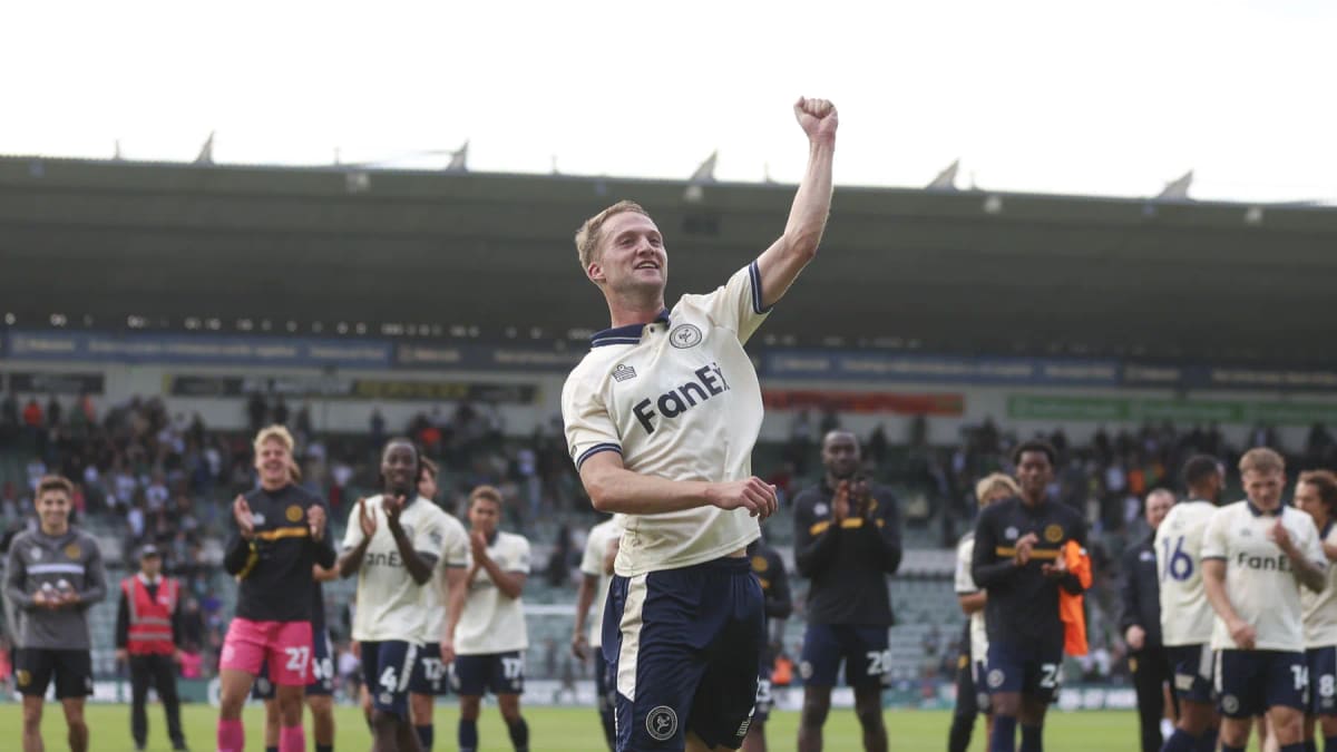 THE HOME BREW: JACK ARMER — Burton-on-Trent news photo (Burton Albion FC)