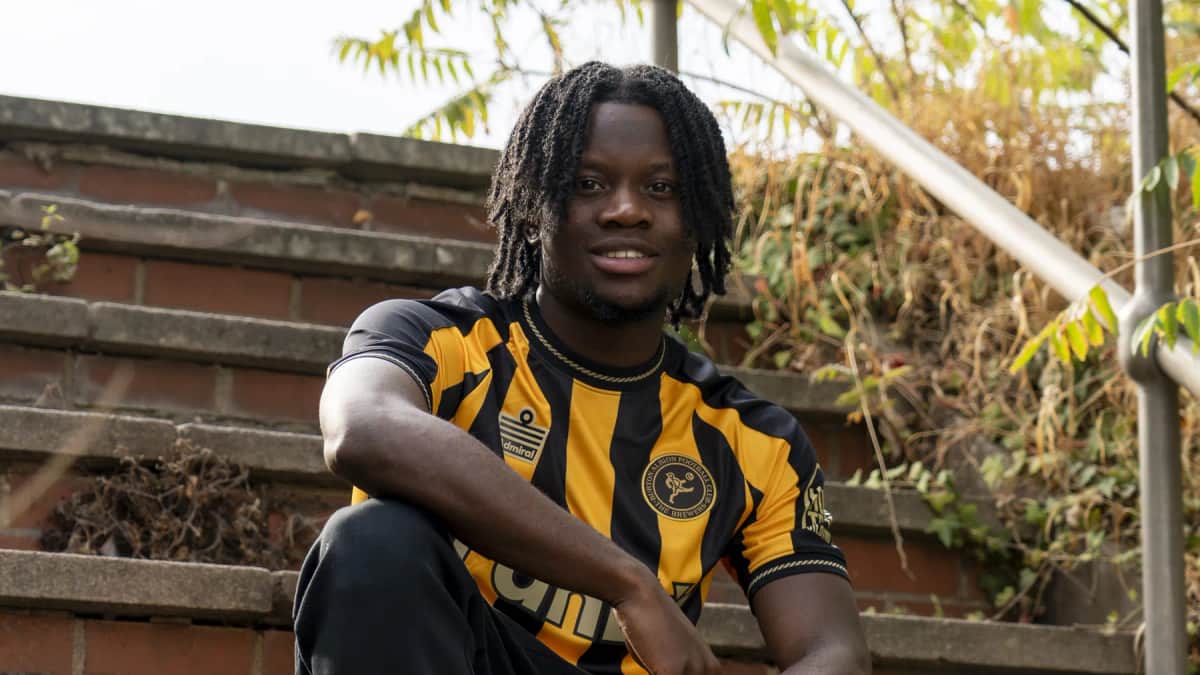 ADIELE JOINS ALBION ON LOAN — Burton-on-Trent news photo