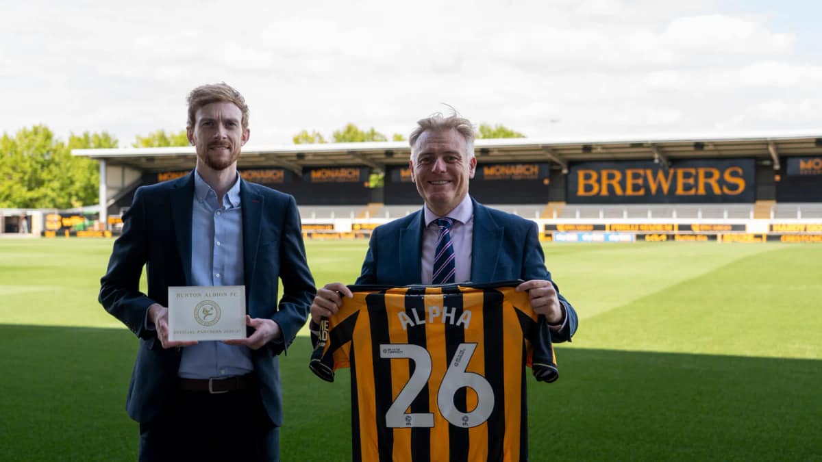 ALPHA CONSTRUCTION ENHANCE CLUB PARTNERSHIP — Burton-on-Trent news photo