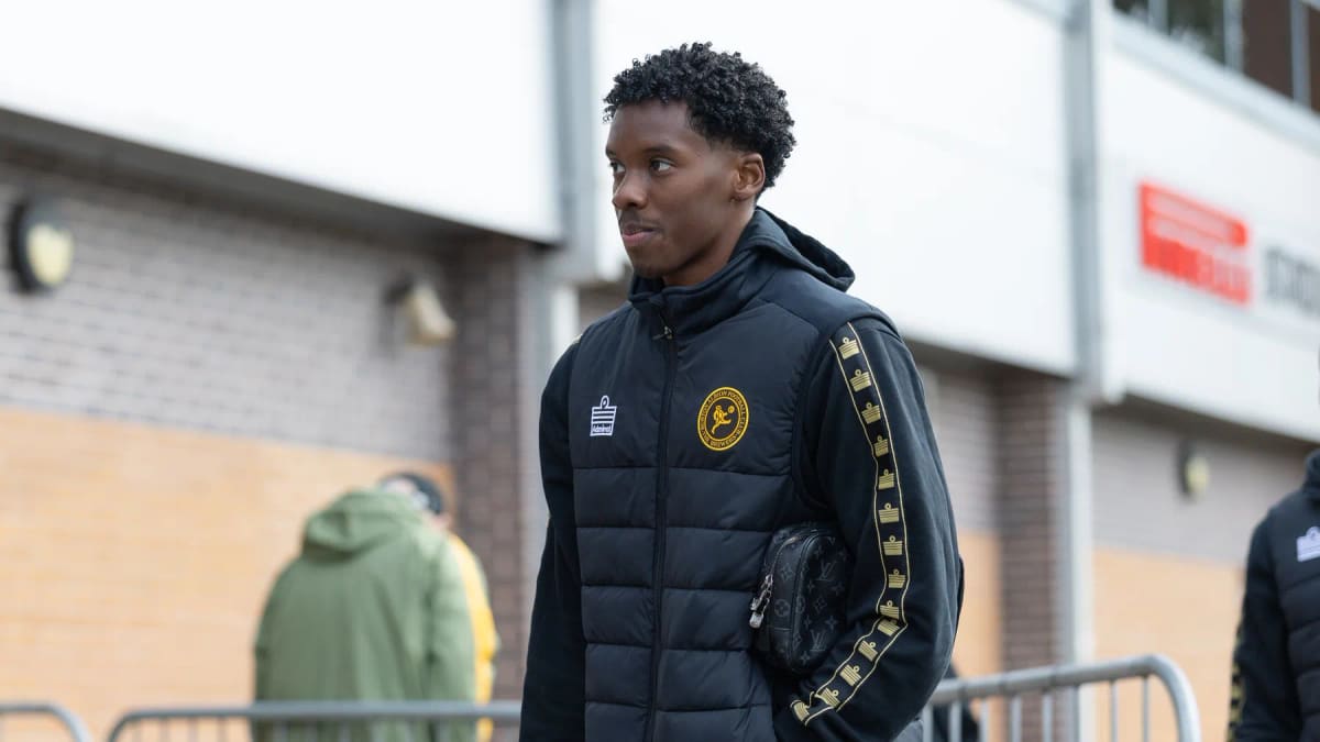 TEAM NEWS: ARAUJO IN FOR FIRST START — Burton-on-Trent news photo (Burton Albion FC)
